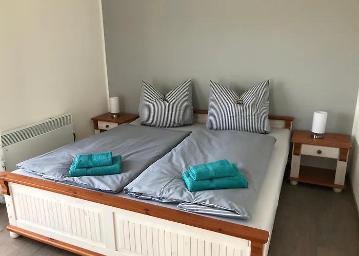 Ferienhaeuser Am Nordufer Des Hainer Sees Neukieritzsch