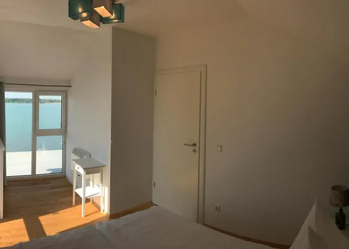 Ferienhaeuser Am Nordufer Des Hainer Sees *