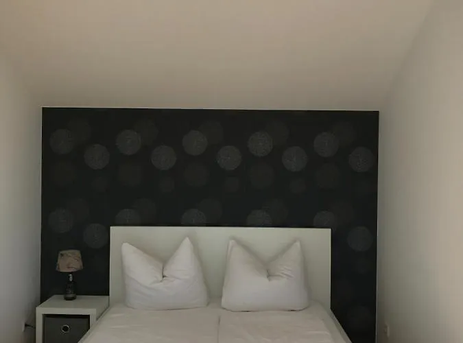 Ferienhaeuser Am Nordufer Des Hainer Sees *